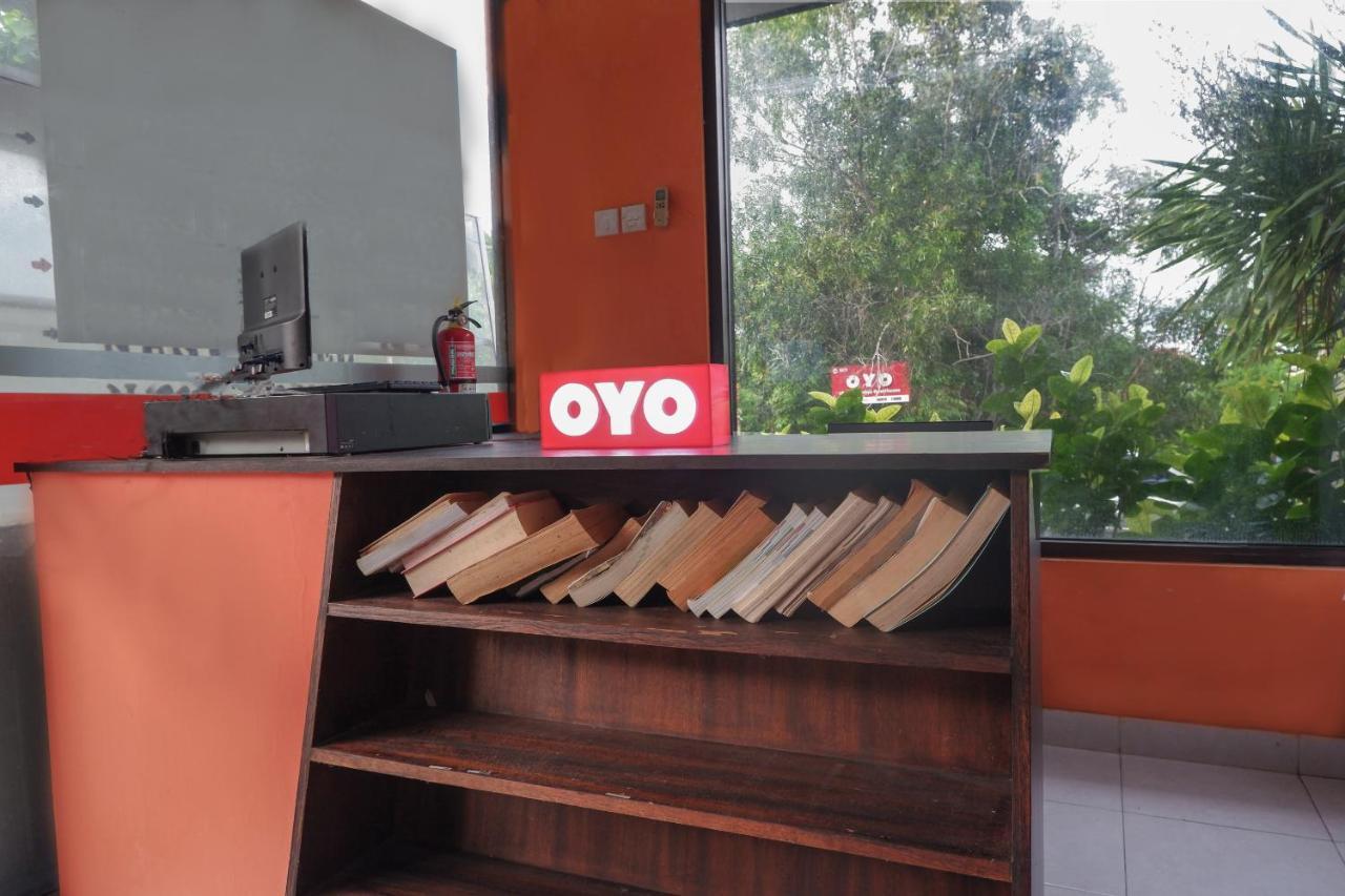 Oyo 2521 Uluwatu Cahya Guest House Экстерьер фото